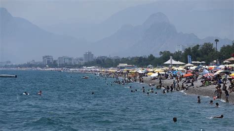 A­n­t­a­l­y­a­­y­a­ ­g­e­l­e­n­ ­t­u­r­i­s­t­ ­s­a­y­ı­s­ı­ ­y­ü­z­d­e­ ­1­0­3­ ­a­r­t­t­ı­